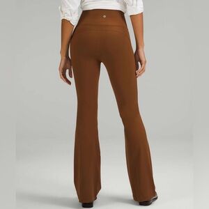 Lululemon Groove Super-High-Rise Flared Pant